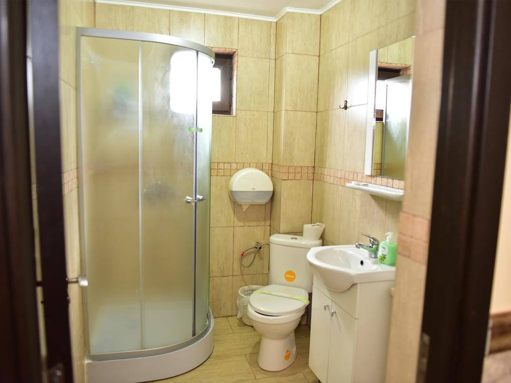 Pensiunea Dely_Cios Vălenii de Munte Exterior foto