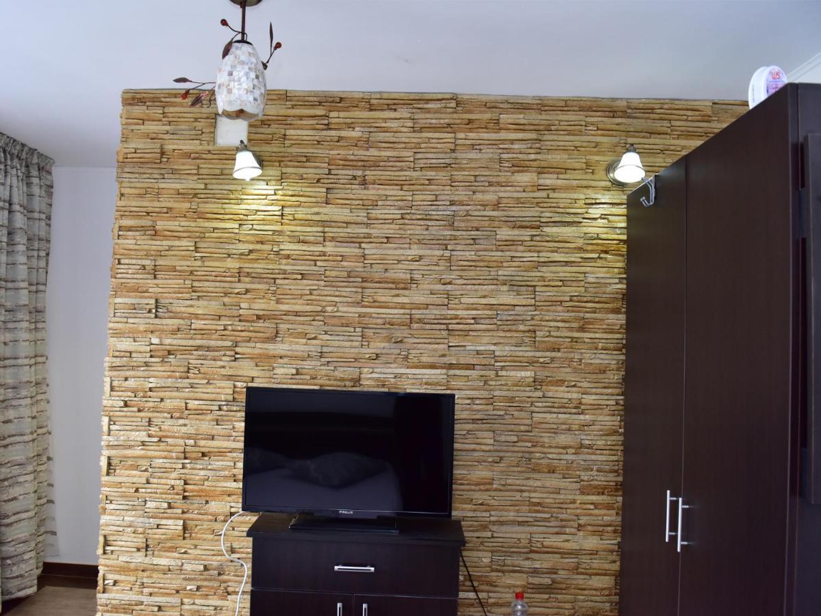 Pensiunea Dely_Cios Vălenii de Munte Exterior foto